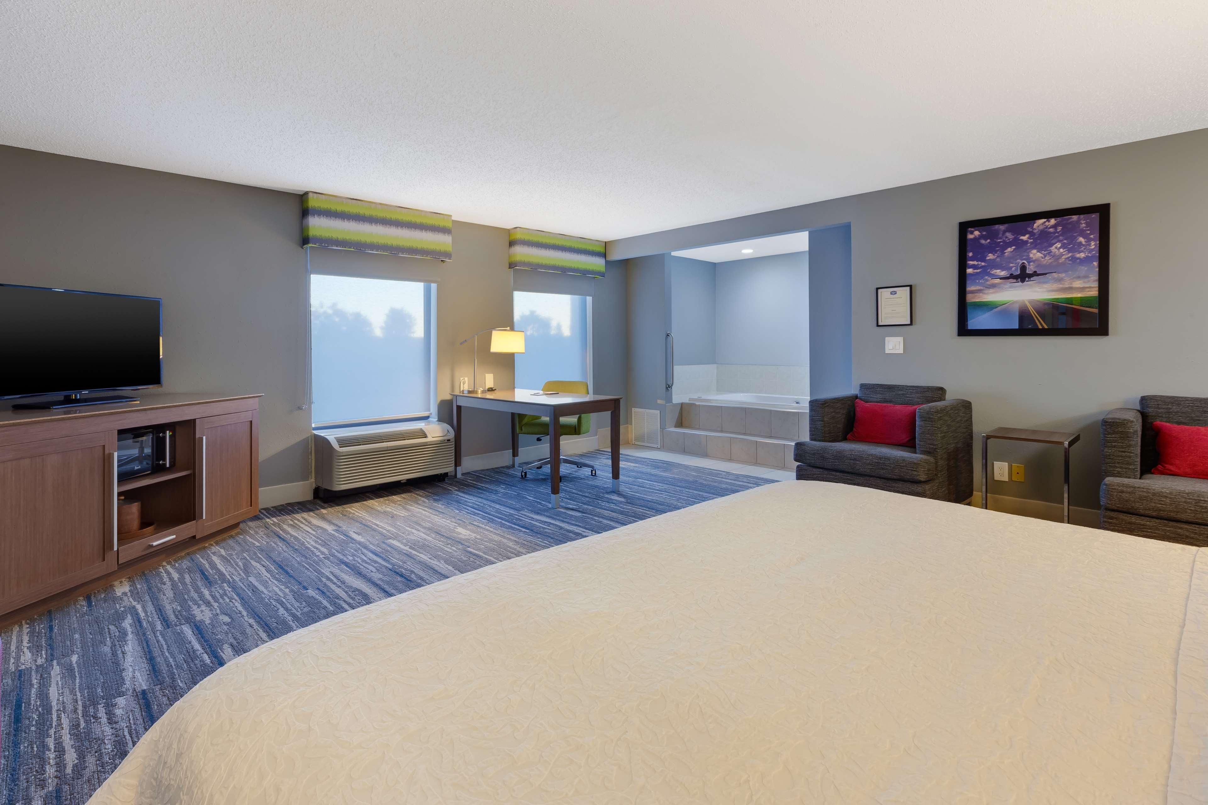 Hampton Inn Cincinnati Airport-North Hebron Exterior foto