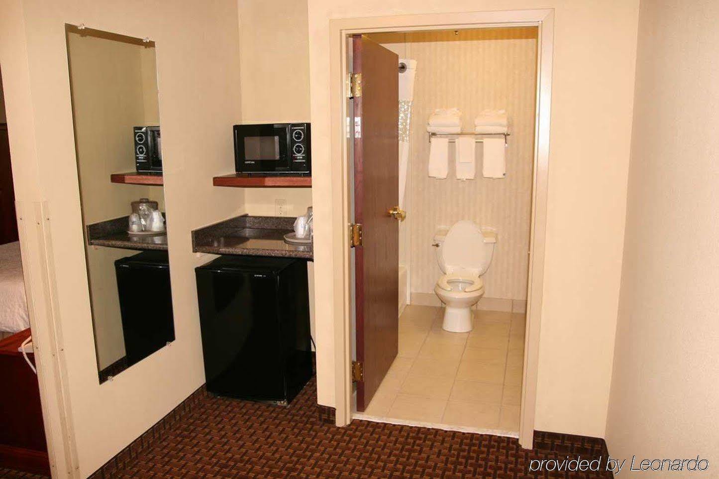 Hampton Inn Cincinnati Airport-North Hebron Zimmer foto